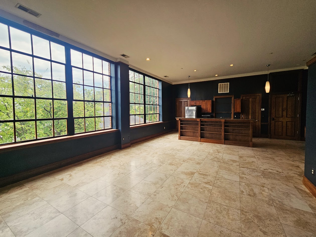 1000 East Martin Luther King Boulevard - 305